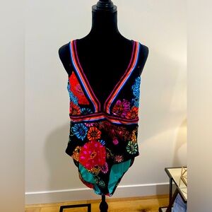Trina Turk one Piece / new with out tags